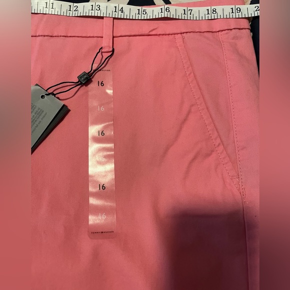 Tommy Hilfiger Size:16 Women Hollywood Short 9” Inseam Pink 97% Cotton - Picture 3 of 10